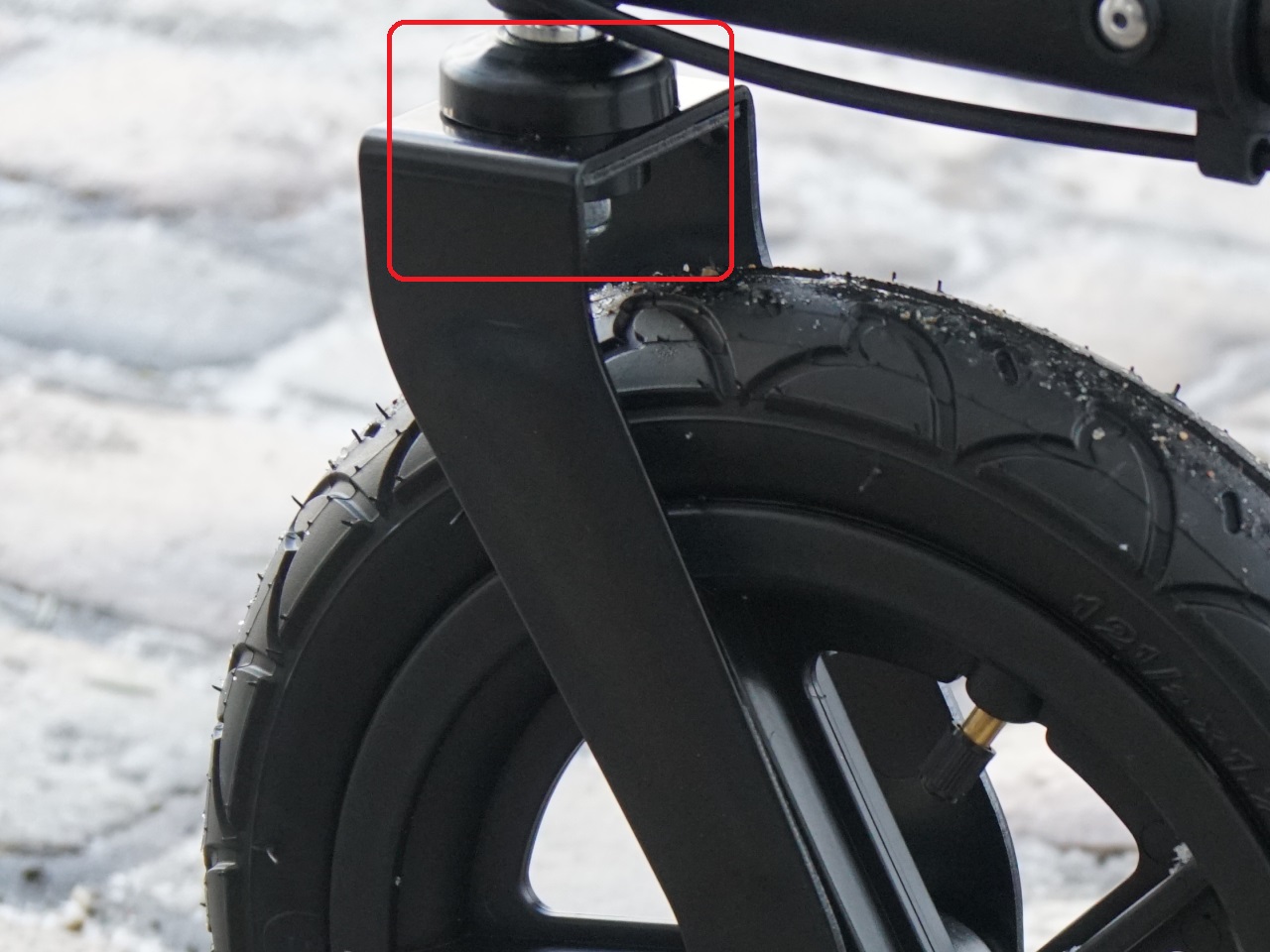 Ersatz-Gabel (inkl. Kugellager) für die Vorderachsen des Geländerollators Ersatz-Gabel (inkl. Kugellager) für die Vorderachsen des Geländerollators