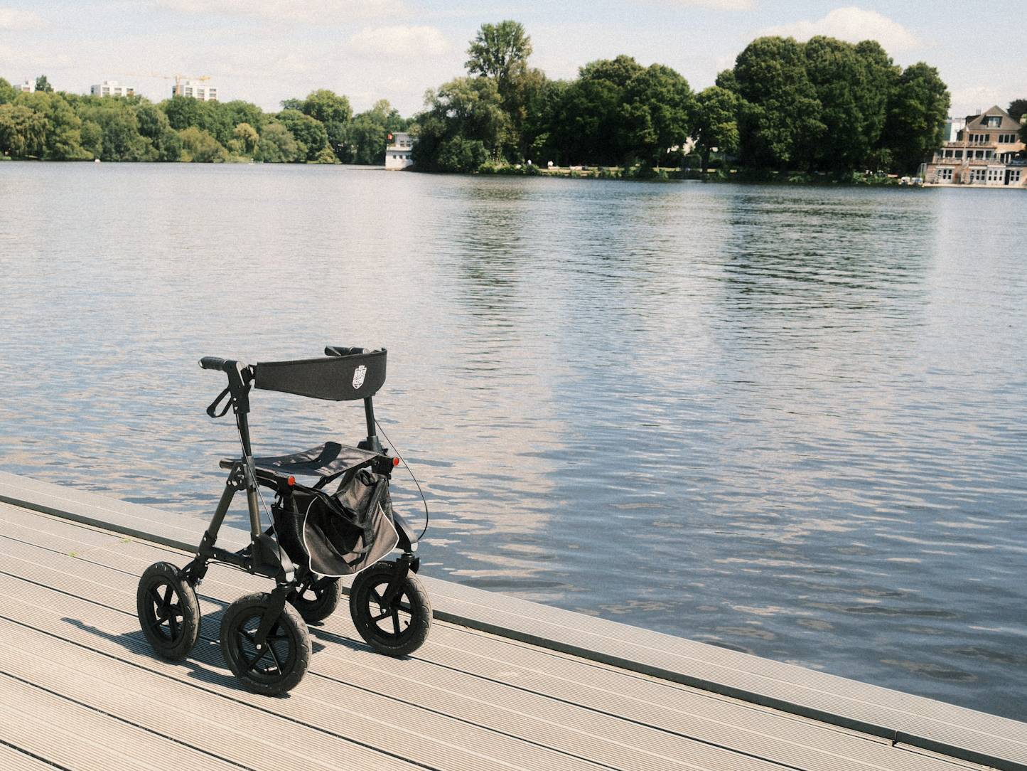 Mit dem Rollator in Hamburg unterwegs